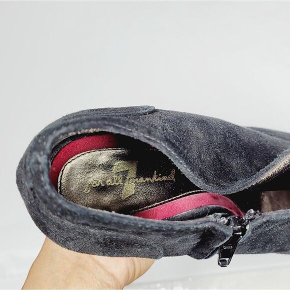 7 For All Mankind - Picture 7 of 16